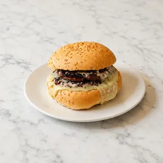 Hamburguesa doble con roquefort
