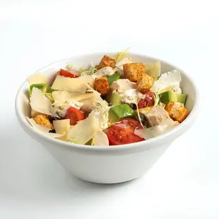 Ensalada de pollo rustido y aguacate