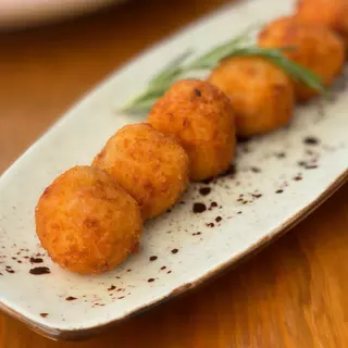 Croquetas de jamón ibérico (porción)