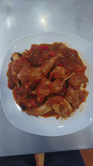 Media Fritada de conejo recipiente de 750cl