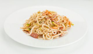 Udon frito casero