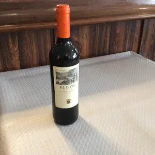 Vino tinto El Coto