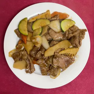 Ternera con verduras