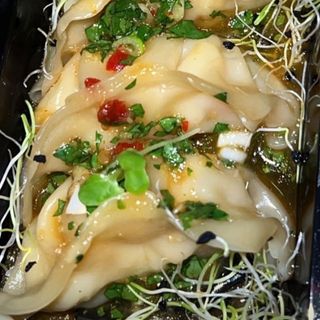 Gyosa de Gambas y verdura