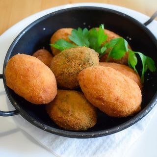 Ración de croquetas