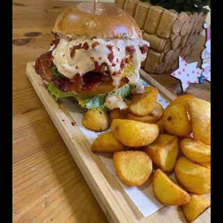 Hamburguesa La Serranita