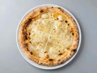 Pizza Provola E Pepe