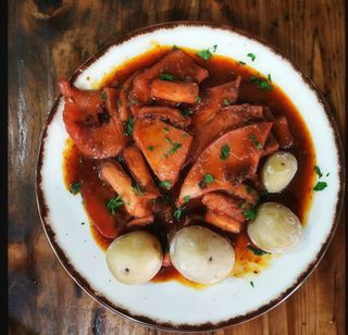 Atún en Mojo Hervido