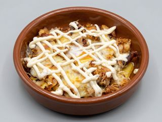  Kebab & patatas,gratinadas (plato horneado )
