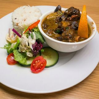 Braised Oxtail / Rabo de Buey Braseada