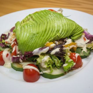 Cuban advocado salad / Ensalada de aguacate cubano
