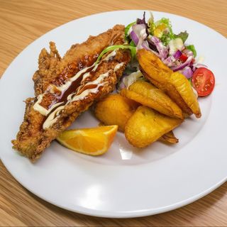 Guyana Hot & Spicy Fried Fish / Pescado frito picante de Guyana
