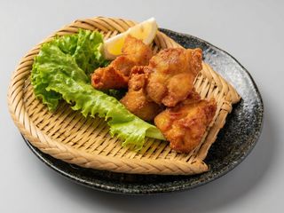 12a. Torikatsu pollo frito (6 pzs.)