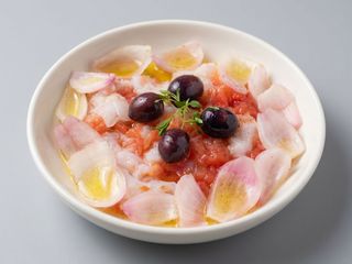Esqueixada de bacallà amb ceba de Figueres