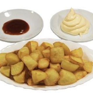 Patatas Bravas Veganas salsas aparte