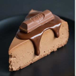 Tarta casera  de queso fundente con KIT KAT