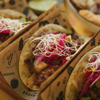 Tacos  Gringas a la brasa