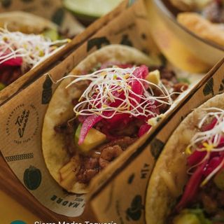 Tacos gringas vegetarianas
