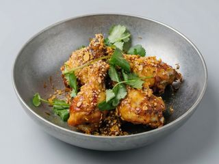 Alitas de pollo Hoisin