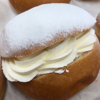 Bamba de nata (Pastel individual)