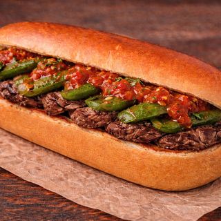 Bocadillo De Bistec Minero 