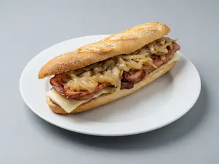 Bocata bacon kola