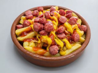 Salchilocas (1/2 porción)