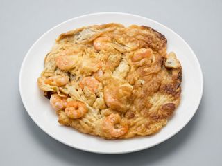 36. Tortilla De Huevos Con Gambas