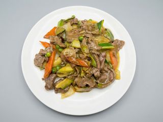 60. Ternera Con Salsa De Curry