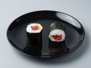 Norimaki Atún-Kanpyo (8 Pzs.)