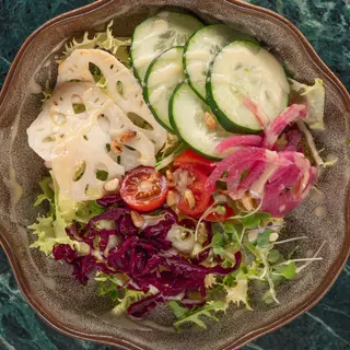 Ensalada de loto