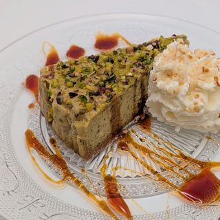 Tarta de queso con pistacho