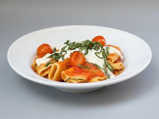 Plato brutal de rigatoni a la aumm aumm