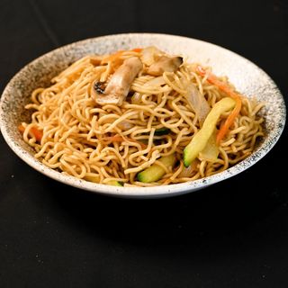Yaki Soba Amb Pollastre