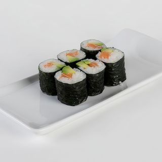 Hosomaki de salmón y aguacate (6 uds.)
