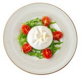 Burrata con tomate y albahaca