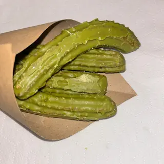 Churros Cubiertos de Pistacho (4 Unidades).