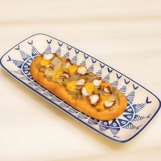 Coca De Pulpo Seco Y Berenjena