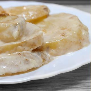 Patatas A La Crema (Porción)