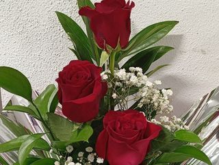 Centro de 3 Rosas Rojas