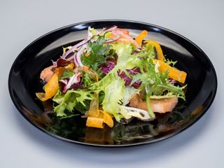 Pequeña ensalada mixta
