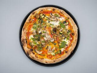 Pizza ortolana  (33 cm.)