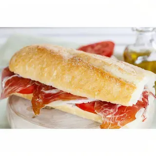 Bocadillo frío Jamón y Lomo Ibérico