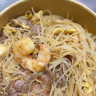 Fideos de arroz tres delicias