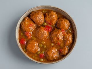 Albóndigas en salsa