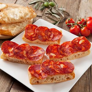 Nuestro Pan con Chorizo Ibérico de Bellota (4 Unidades)