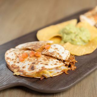 Quesadillas De Cochinita Pibil 