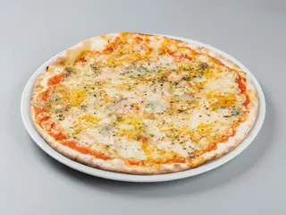 Pizza Cinco Quesos