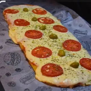 Medio Metro Pizza