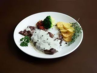 Entrecot Con Salsa